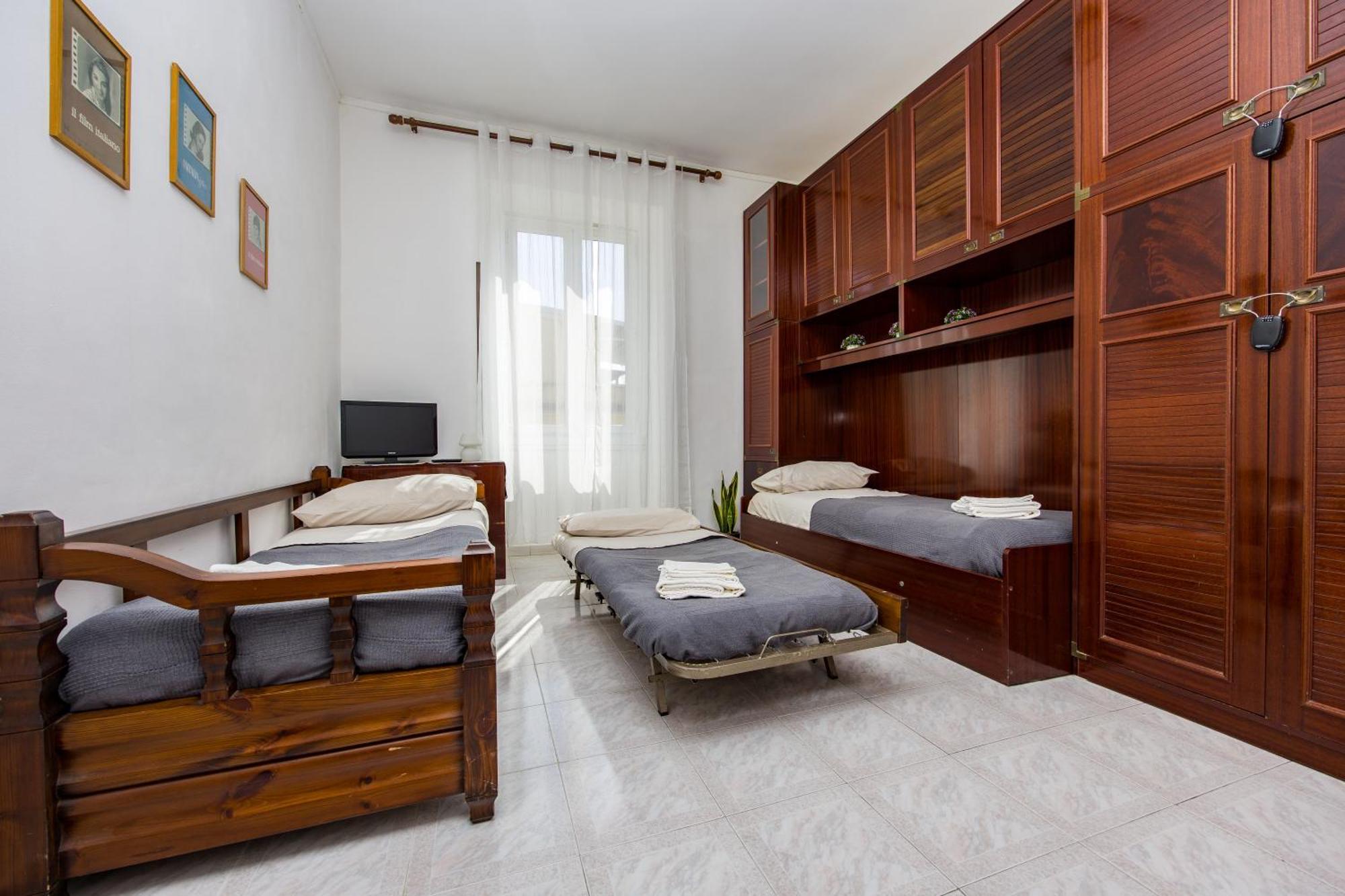 شقة Mirti Classic Plaza Netflix Wi-Fi And Relax In Roma المظهر الخارجي الصورة
